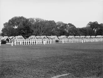 Desfile de vestimenta, cañón al atardecer y colores, West Point, Nueva York, c.1905